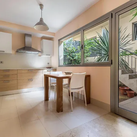 Sun Bay 44 * سان ميغيل ذي أبونا