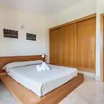 Willa Sun Bay 44 *