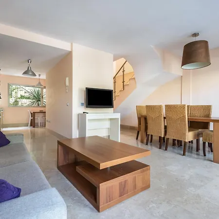 Villa Sun Bay 44 *