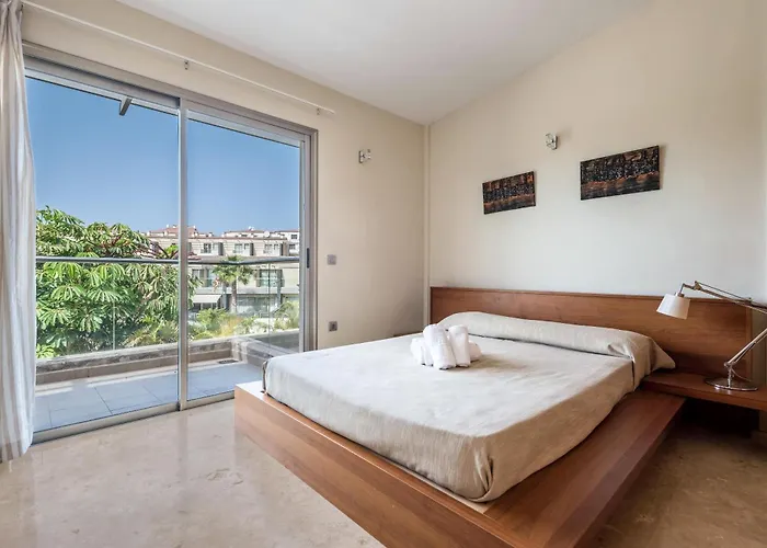 Sun Bay 44 Вилла